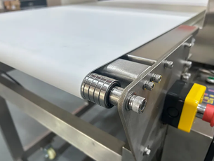 Industrial Food Processing Conveyor Metal Detector